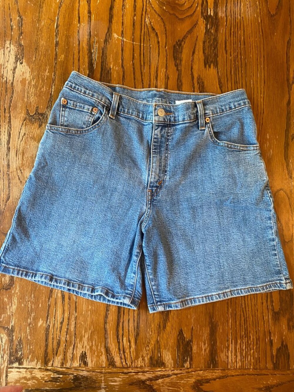Vintage Levis Jean Shorts Womens Size 12 Y2K Blue Denim 97% Cotton 3% Spandex Si